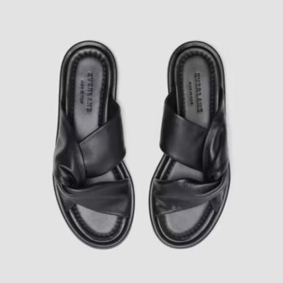Everlane Shoes - The Day Twist Sandal in Black